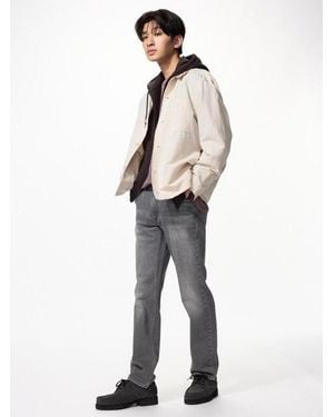 Uniqlo Vaquero Recto Slim Fit - Neutro