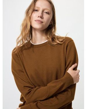 Uniqlo 100% Merino Crew Neck Jumper - Brown