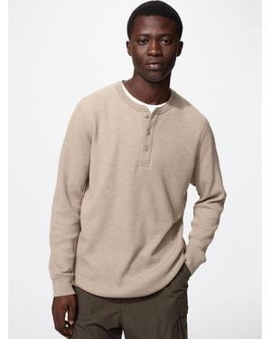 Uniqlo Waffle Henley Neck T-Shirt (Long Sleeve) - Natural