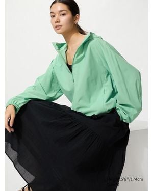 Uniqlo Uv Protection Pocketable Parka - Green