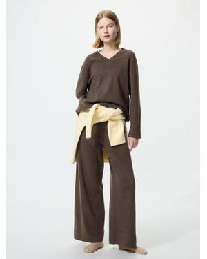 Uniqlo Washable Knit Trousers (Smooth) - Brown