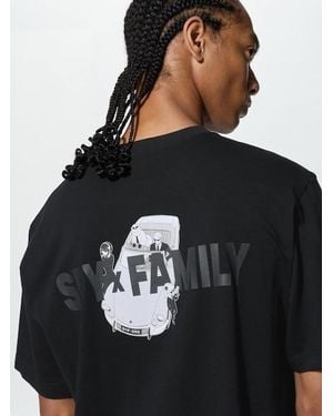 Uniqlo Manga Ut Shueisha 100Th Graphic T-Shirt (Spy X Family) - Black