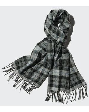 Uniqlo Heattech Scarf (Patterned) - White