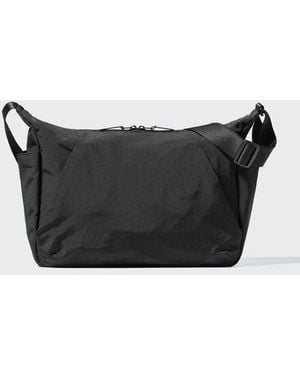Uniqlo Utility Schultertasche - Schwarz