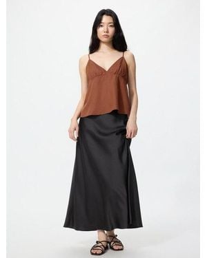 Uniqlo Falda Satinada (Larga) - Blanco