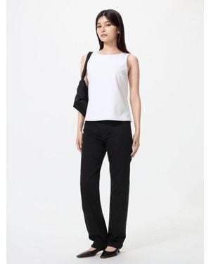 Uniqlo Slim Straight Jeans - White