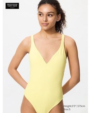 Uniqlo Badeanzug (Texturiert, V-Ausschnitt, Gepolstert) - Gelb