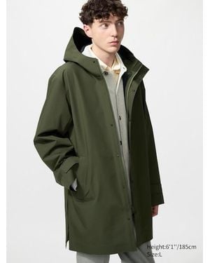 Uniqlo Blocktech Coat - Green
