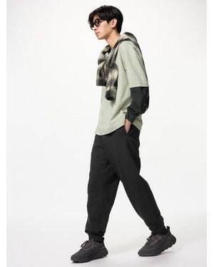 Uniqlo Joggers - Natural