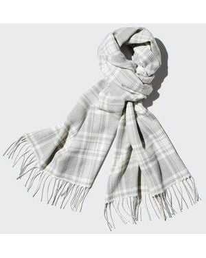 Uniqlo Heattech Scarf (Patterned) - White