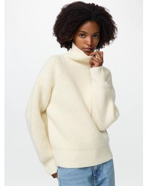 Uniqlo Lambswool High Neck Jumper - Natural