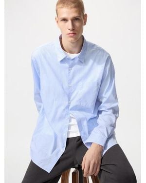 Uniqlo Broadcloth Regular Fit Shirt (Regular Collar, Striped) - Blue