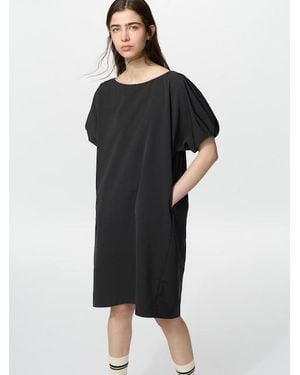 Uniqlo Relaxed Dress (Short Sleeve) - Black