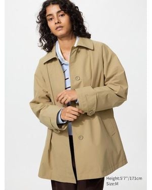 Uniqlo Abrigo Corto Relax - Neutro