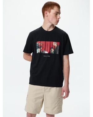 Uniqlo Manga 100Th Ut Graphic T-Shirt (Sakamoto Days) - Black
