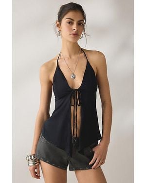 Kimchi Blue Leila Tie-Front Flyaway Hanky Hem Halter Top - Black