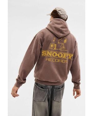 Urban Outfitters Uo Brown Snoopy Hoodie