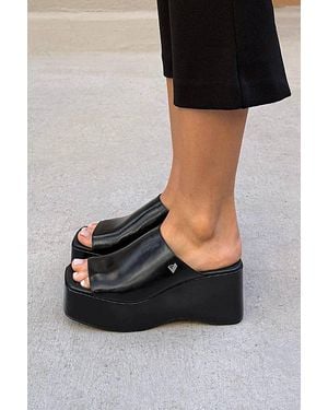 Alohas Vale Patent Leather Sandals - Black