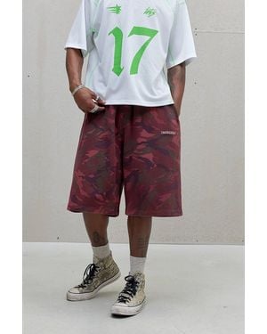 iets frans... Red Harri Camo Jogger Shorts