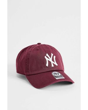 '47 Ny Yankees Clean Up Cap At Urban Outfitters - Red