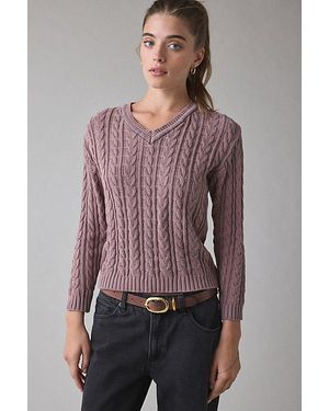 Vintage & ReMADE by UO Vintage By Uo Bleached Cable Knit V-Neck Sweater - Purple