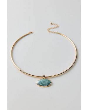 Urban Outfitters Ashley Pendant Metal Wired Choker Necklace - White