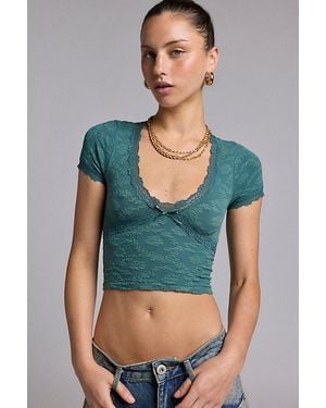 Out From Under Bella Seamless Knit Lace Trim Crop Tee - Multicolor