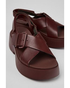 Camper Tasha Leather X-Strap Sandal - Brown