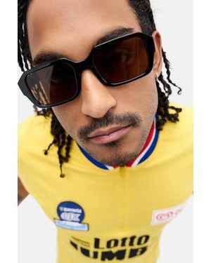 Urban Outfitters Uo Black Tulum Sunglasses - Yellow