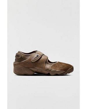 Nike Air Rift Pony Hair Sneakers - Brown