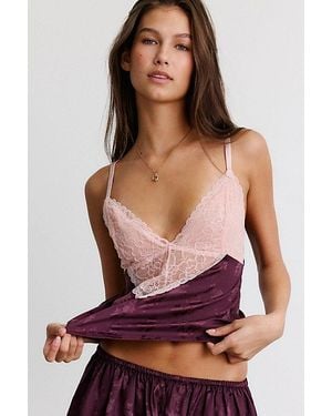 Out From Under Jackie Jacquard Satin Lace Trim Cami - Red