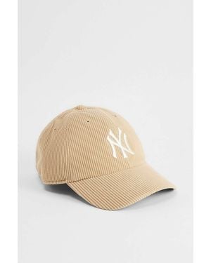 Urban Outfitters '47 Brand Ny Yankees Corduroy Cap - Natural