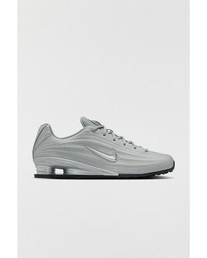 Nike Shox Z Sneaker - White