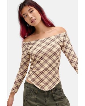 Urban Outfitters Uo Off-shoulder 3/4 Sleeve Basic Tee - Natural
