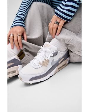 Nike White & Beige Air Max 90 Trainers - Grey