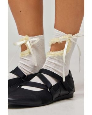 Womens Frilly Socks