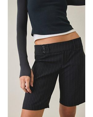 BDG Big City Trouser Low-Rise Long Shorts Pant - Black