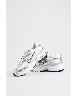 Nike White Air Max Moto 2k Trainers