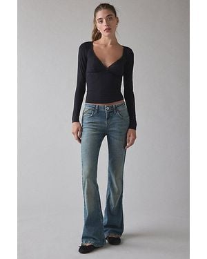 BDG Brooke Low-Rise Flare Jean - Blue