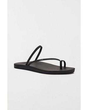 Sanuk Polly Ring Sandal - Black