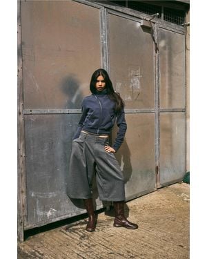 Urban Outfitters Uo Ama Crop Trousers - Grey