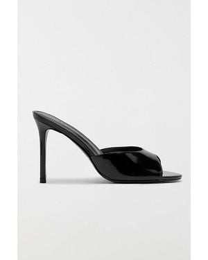 SCHUTZ SHOES Cloe Patent Leather Mule Heel - Black