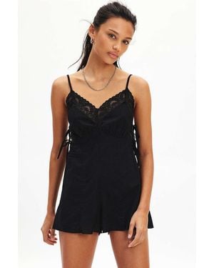 Kimchi Blue Shyla Lace Trim Romper - Black