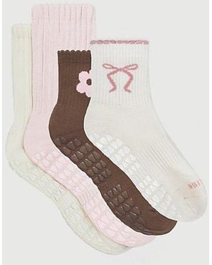 Fraise Set Of 4 Pilates Grip Socks - White