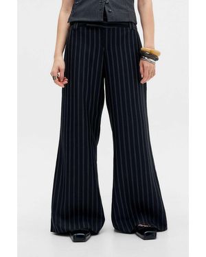 Urban Outfitters Uo Charlie Low Rise Flare Trousers - Black