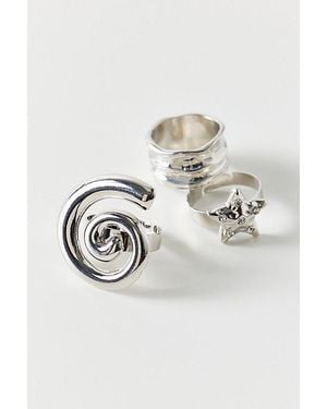 Urban Outfitters Falling Star Rings Set - Metallic
