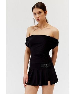 Urban Outfitters Uo Off-The-Shoulder Kilt Romper - Black