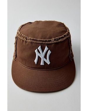 Mitchell & Ness Mlb New York Yankees Distressed Scout Hat - Brown