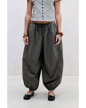 BDG Iris Balloon Trousers - Black
