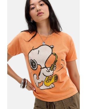 Urban Outfitters Uo Saxophone Snoopy Relaxed Graphic Tee - Orange
